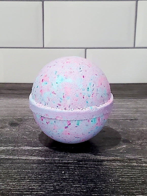 Cotton Candy Scented Bath Bomb